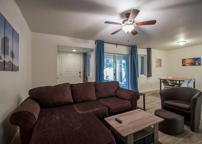 34a Modern 1bd W Heated Pool *