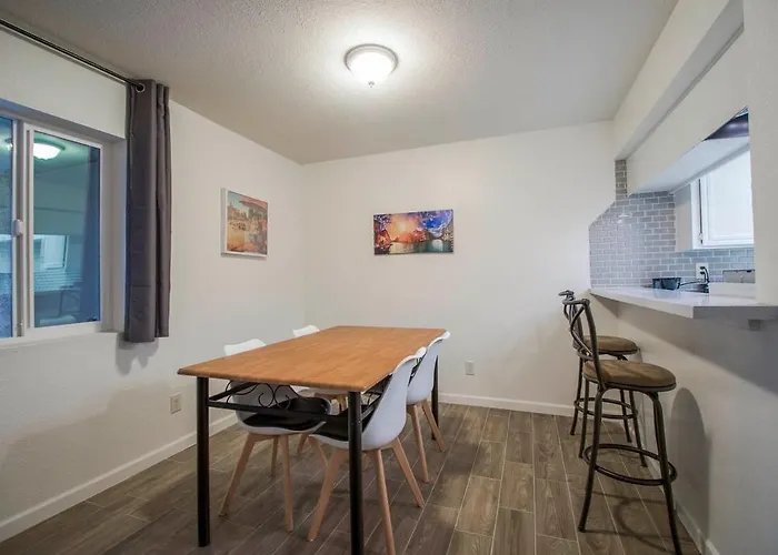 Dom wakacyjny 34a Modern 1bd W Heated Pool Casa Grande